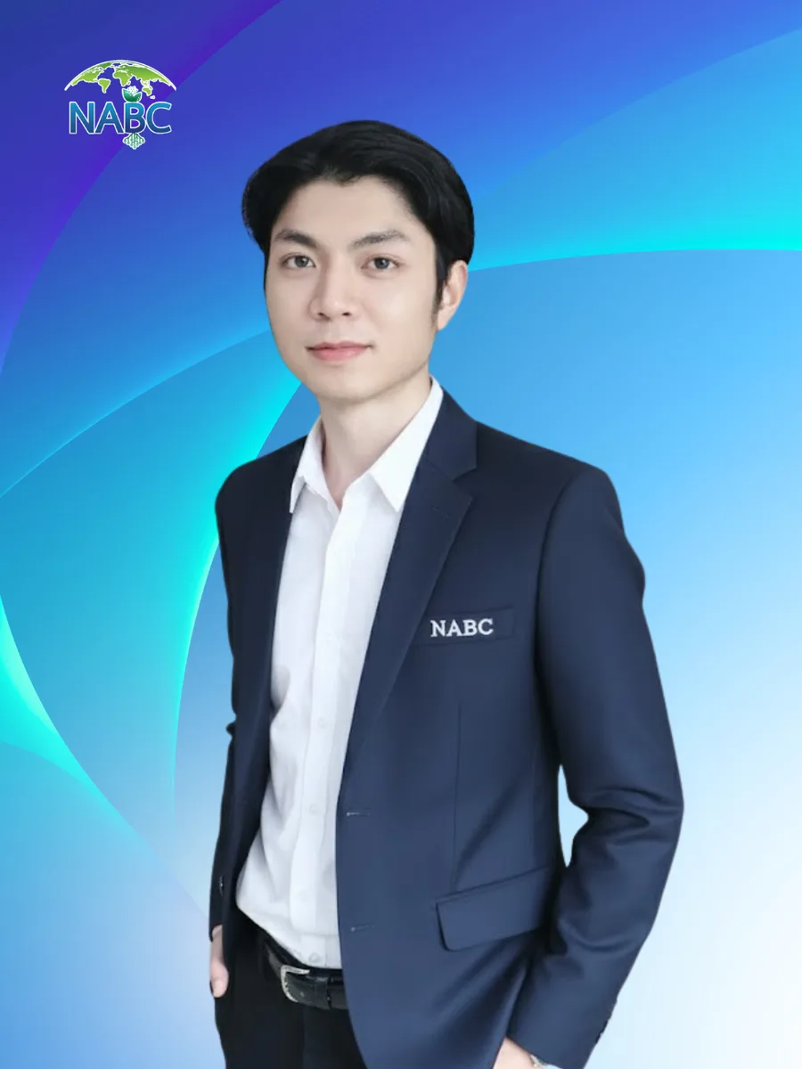 นายธิติทร ม่วงอ่อน